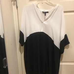 BCBG Lightweight top
